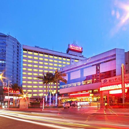 Xiamen Huaqiao Hotel Экстерьер фото