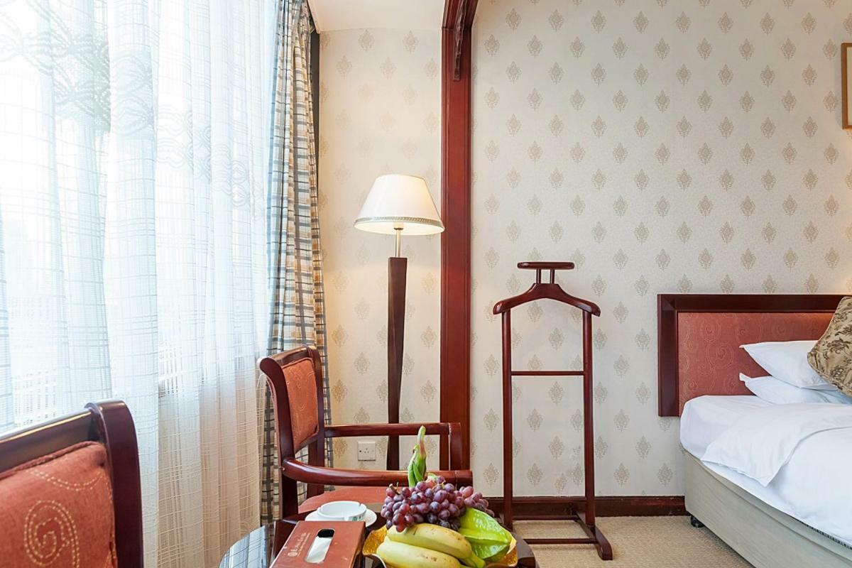 Xiamen Huaqiao Hotel Экстерьер фото