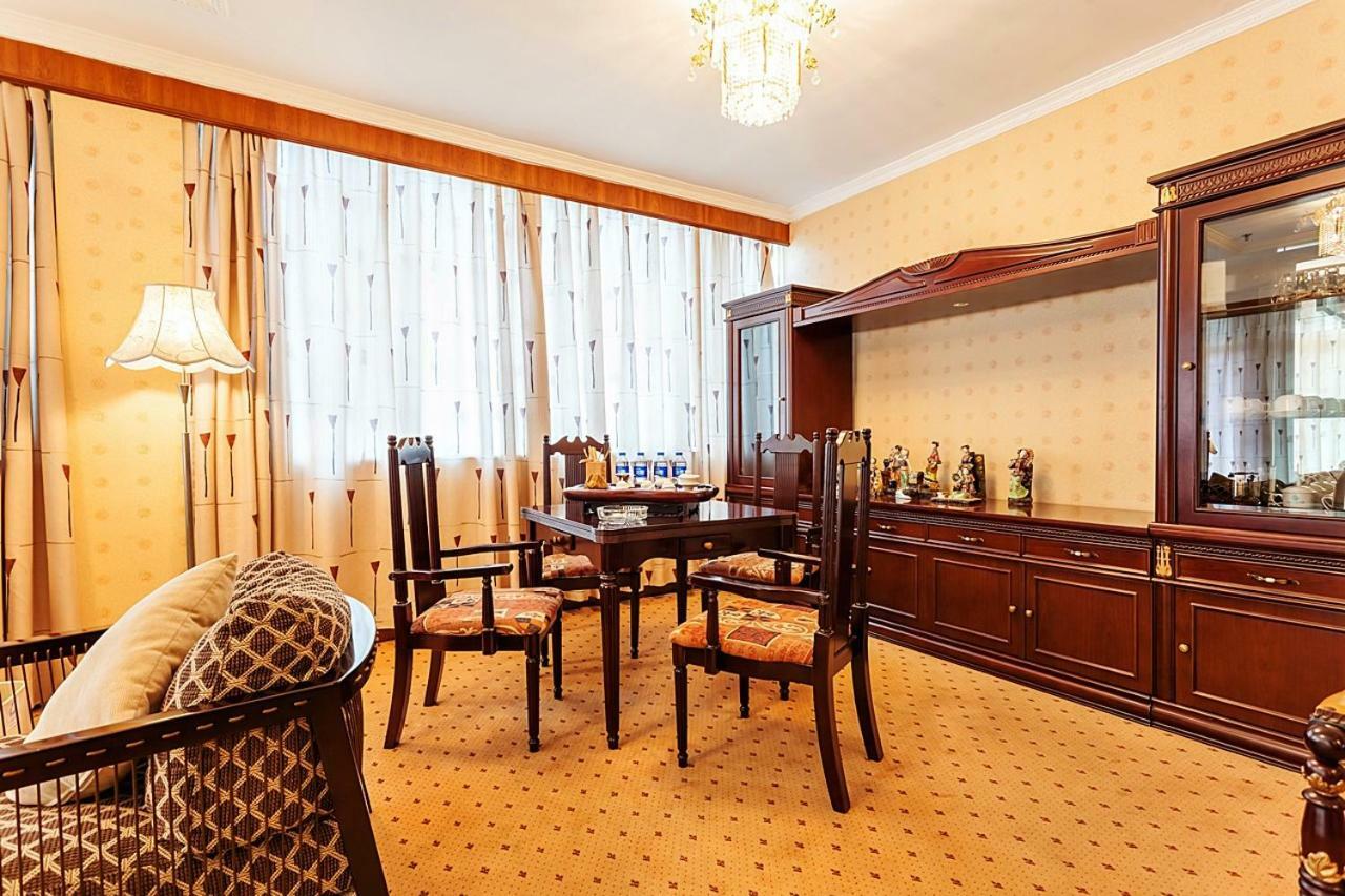 Xiamen Huaqiao Hotel Экстерьер фото